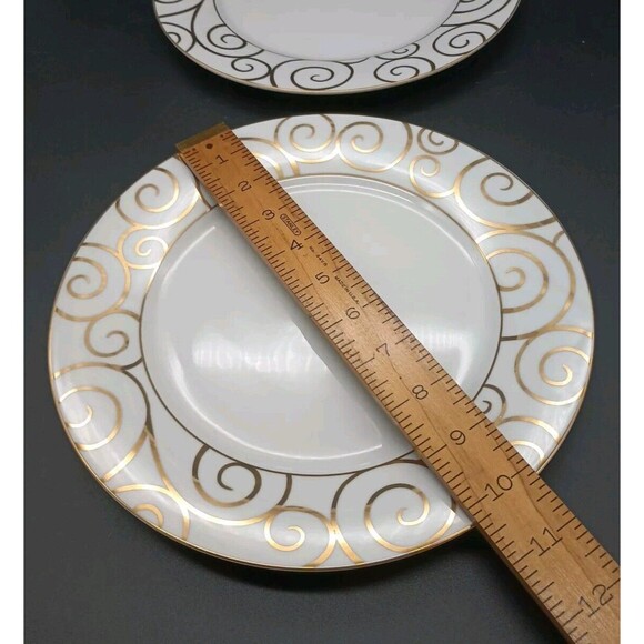 Pier One Imports Gold Swirl Dinner Plates (2) Christmas Holiday - Picture 2 of 5